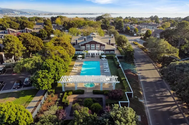 $420,000 | 59 Marina Lakes Drive, Richmond, CA 94804