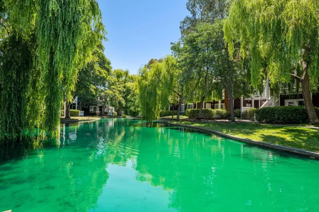 $420,000 | 59 Marina Lakes Drive, Richmond, CA 94804