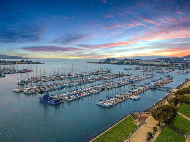 $420,000 | 59 Marina Lakes Drive, Richmond, CA 94804