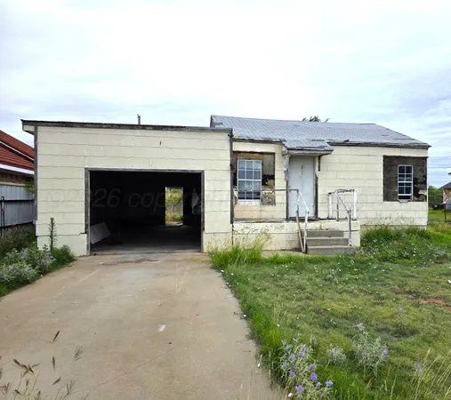 $14,500 | 213 Clubhouse Drive, Borger, TX 79007