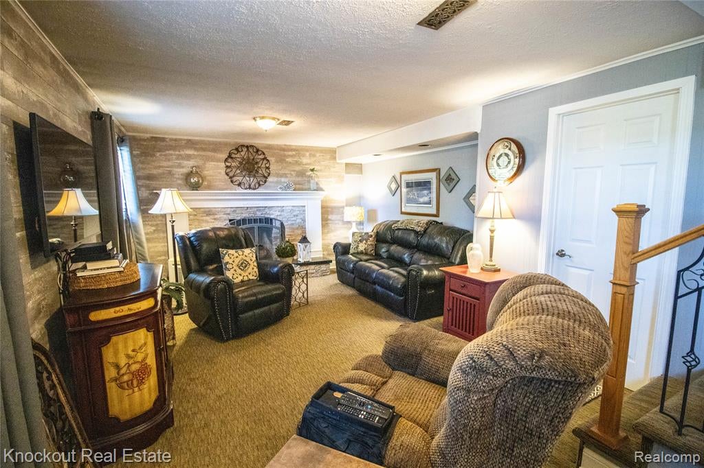 14720 Lincoln Road Chesaning, MI 48616 - Photo 10 of 59 Gallery Image 10