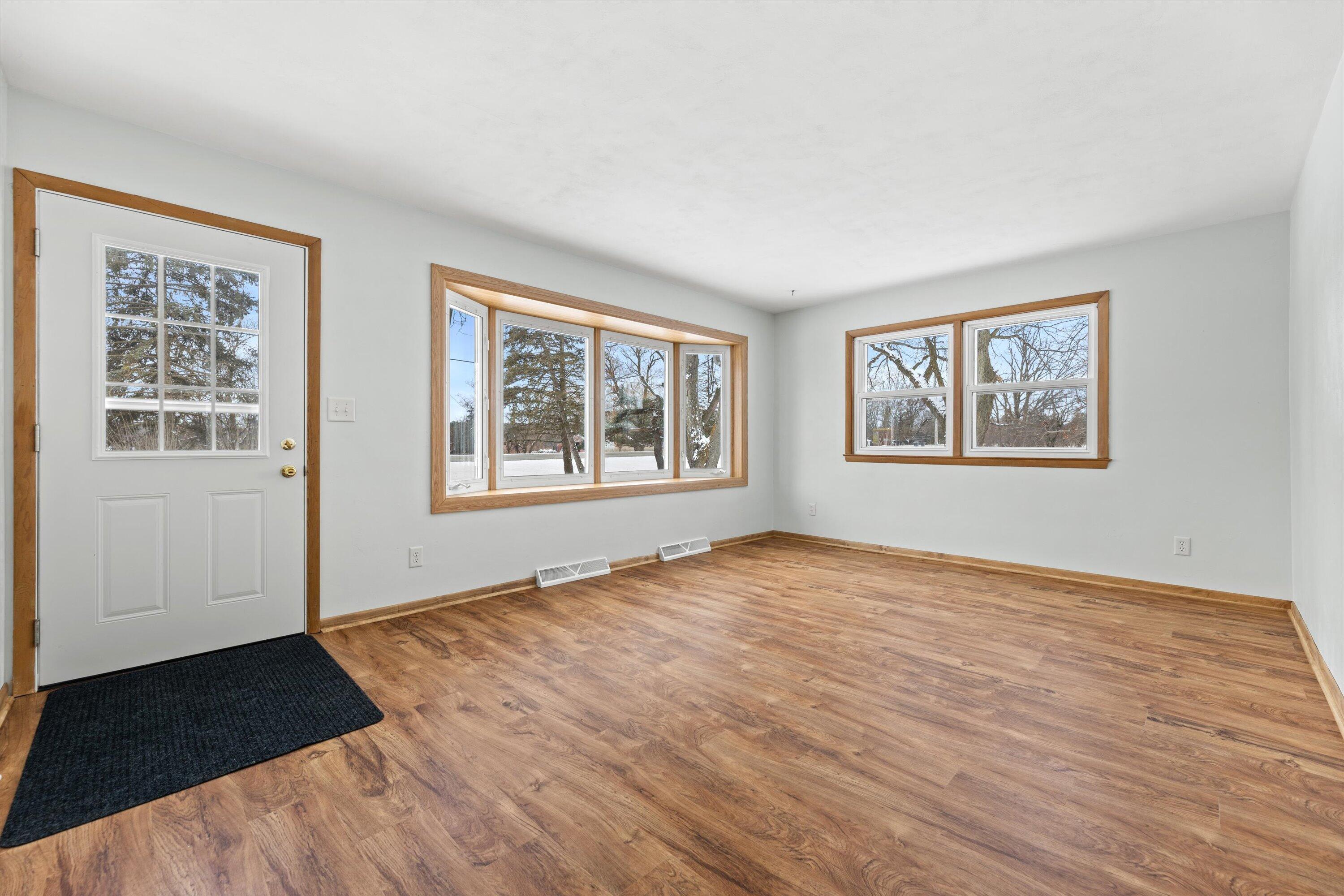 S46-w29780 Genesee Road Waukesha, WI 53189 - Photo 18 of 53 17-IMG_0063