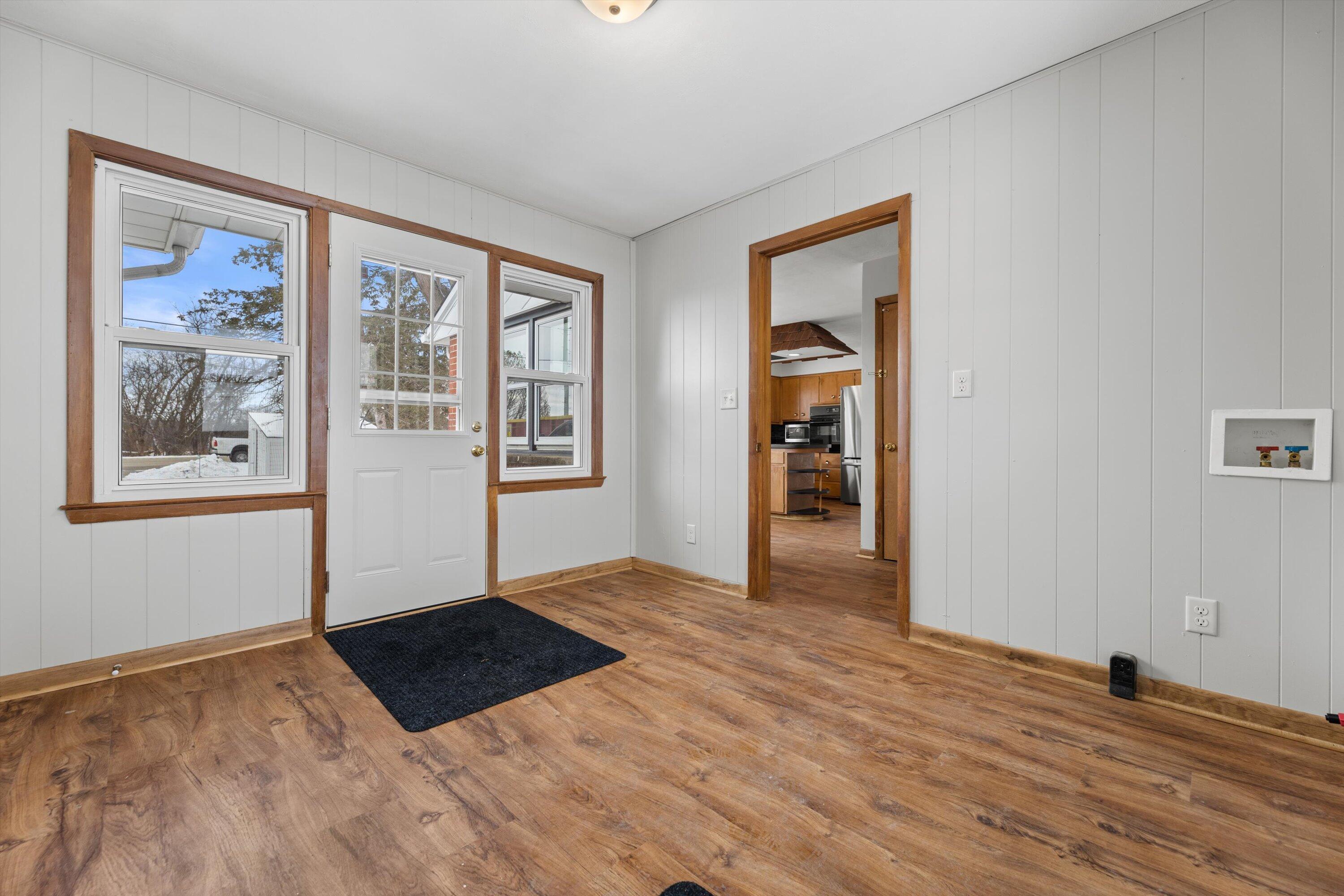 S46-w29780 Genesee Road Waukesha, WI 53189 - Photo 42 of 53 44-IMG_0220