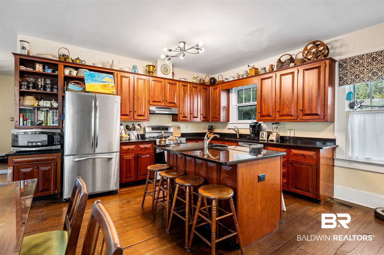203 Charles Street Mobile, AL 36604 - Photo 14 of 32