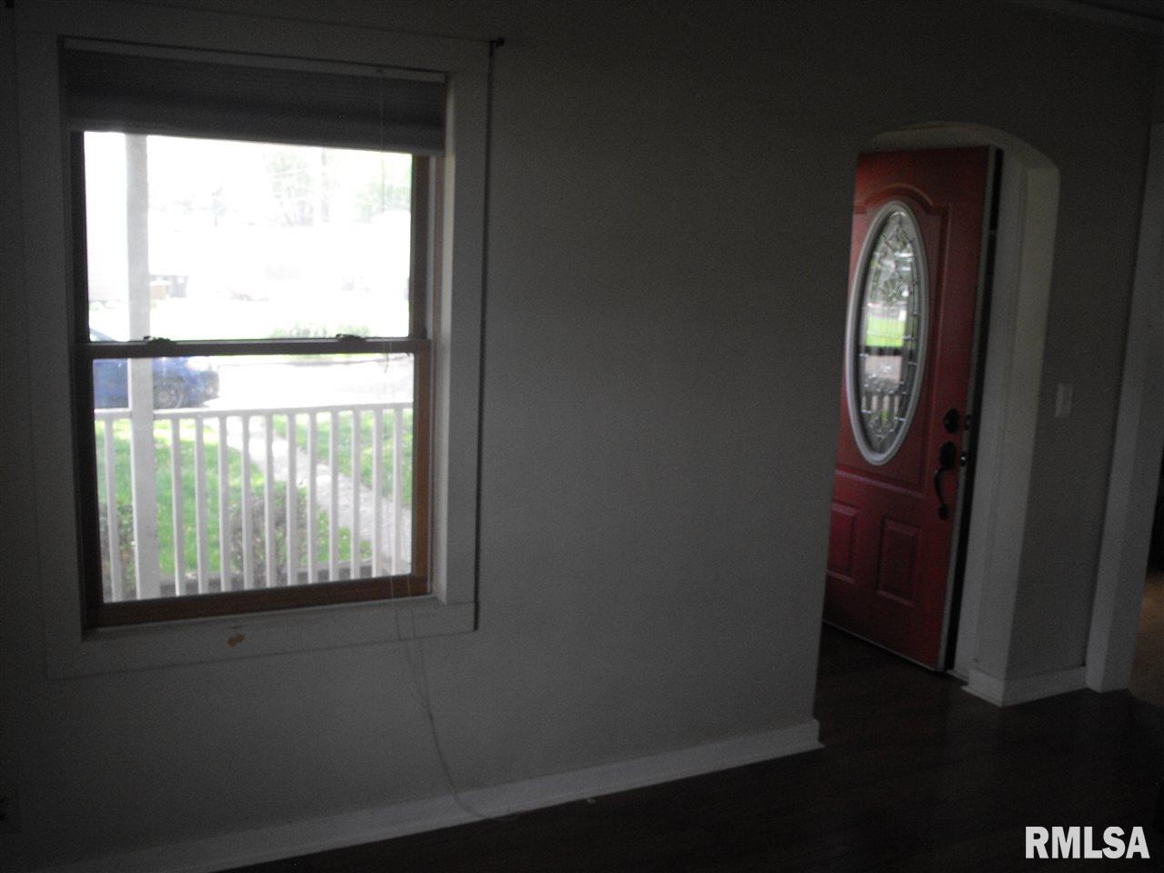 2005 4th Street Moline, IL 61265 - Photo 8 of 15 Gallery Image 8