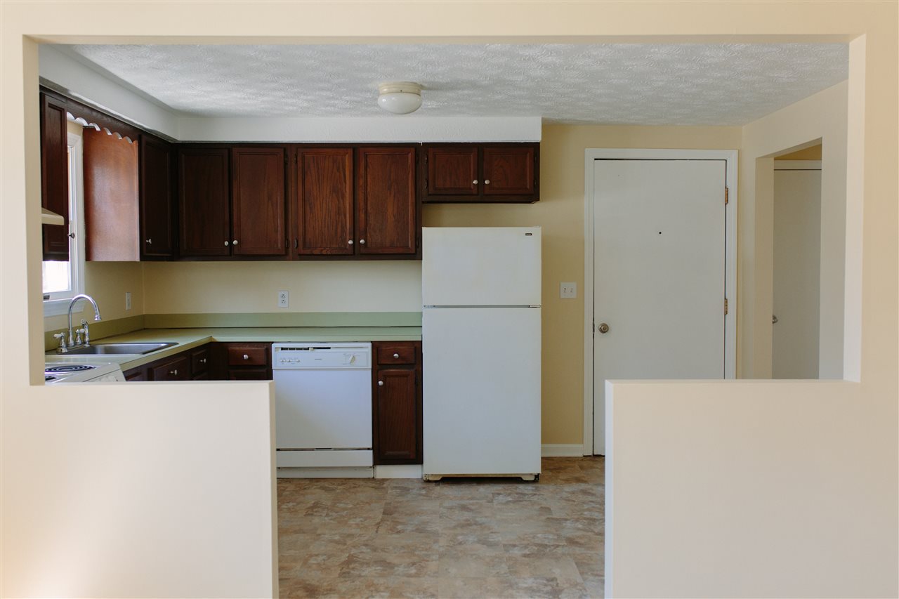 4 Brochu Court Rochester, NH 03867 - Photo 11 of 17
