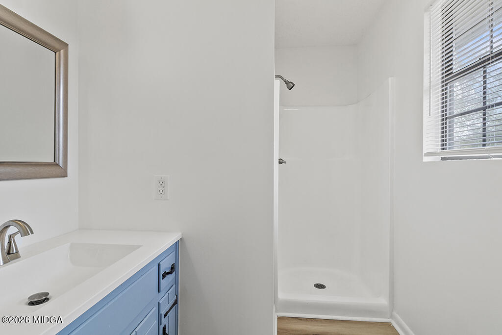 417 Stanley Street Perry, GA 31069 - Photo 24 of 24 Master bath