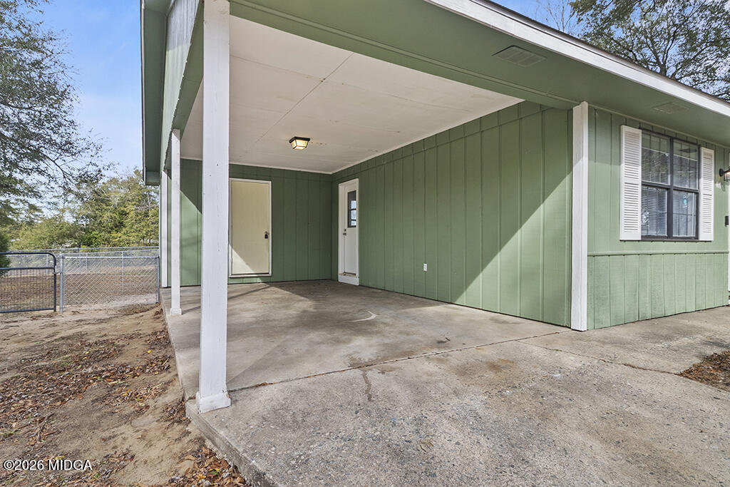 417 Stanley Street Perry, GA 31069 - Photo 8 of 24 Carport