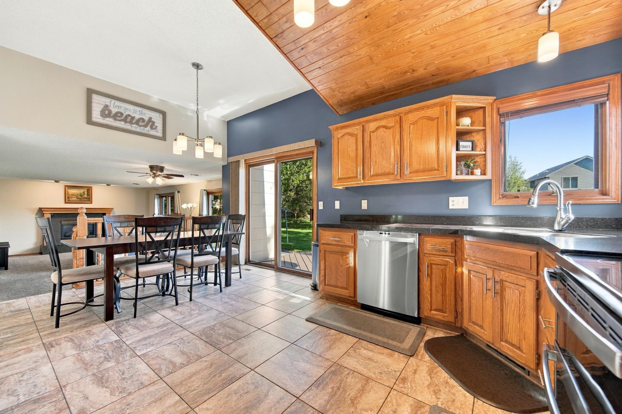 490 Hawthorn Road Lino Lakes, MN 55014 - Photo 13 of 54 Gallery Image 13