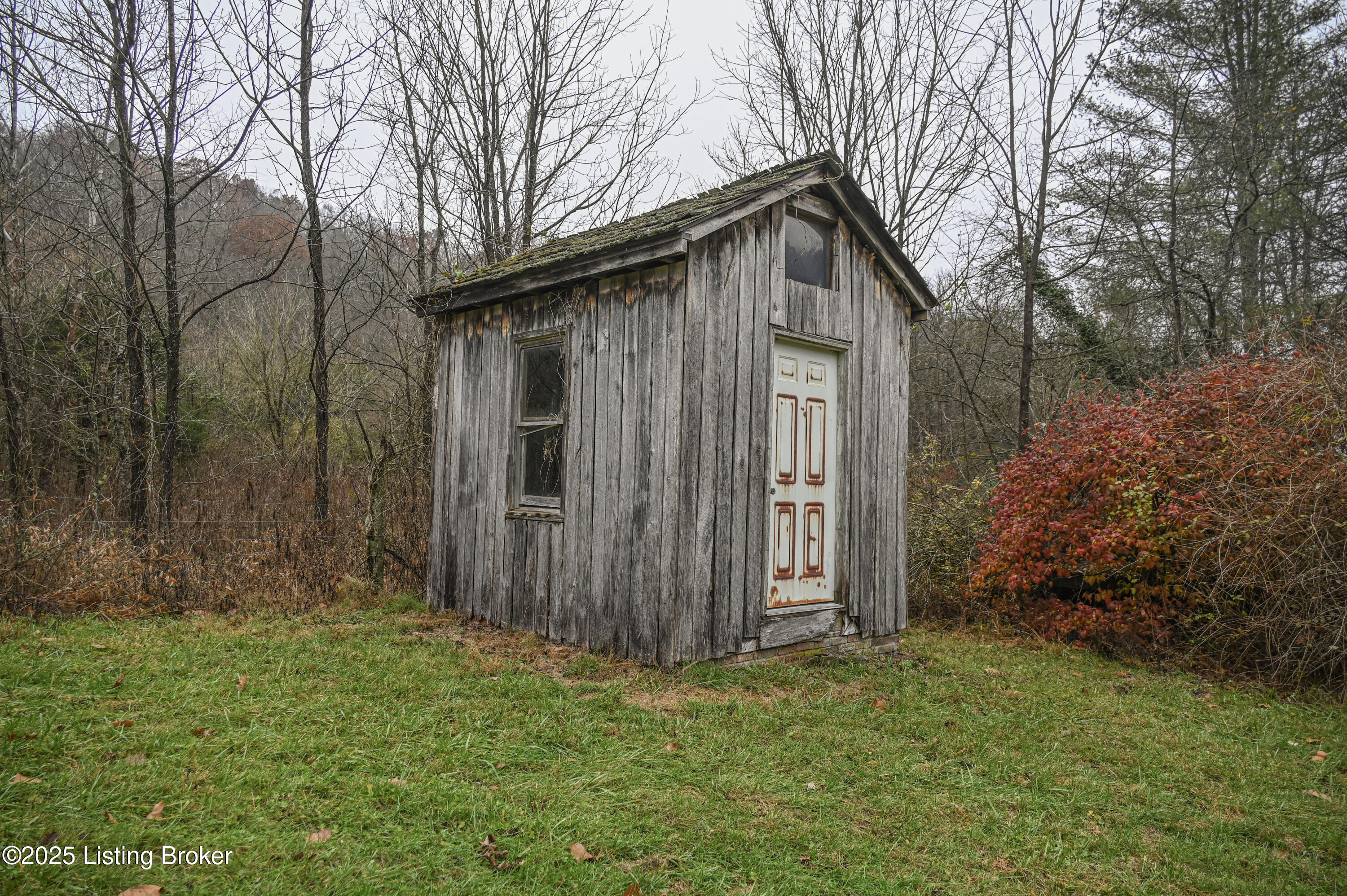 3095 Herbert Howell Road Hodgenville, KY 42748 - Photo 63 of 80 36-DSC_0955