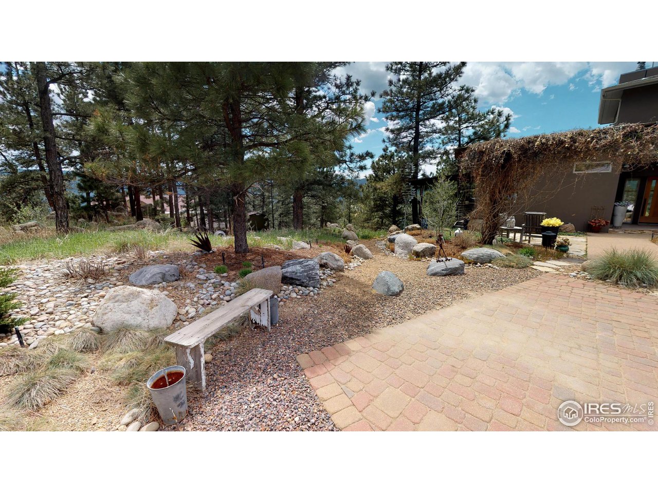 141 Poorman Road Boulder, CO 80302 - Photo 14 of 40 front side yard