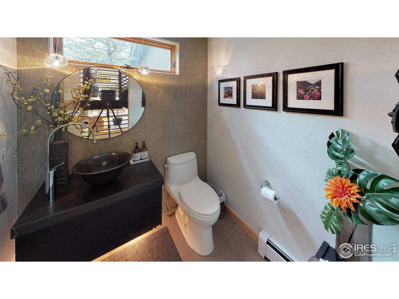 141 Poorman Road Boulder, CO 80302 - Photo 19 of 40 powder bathroom