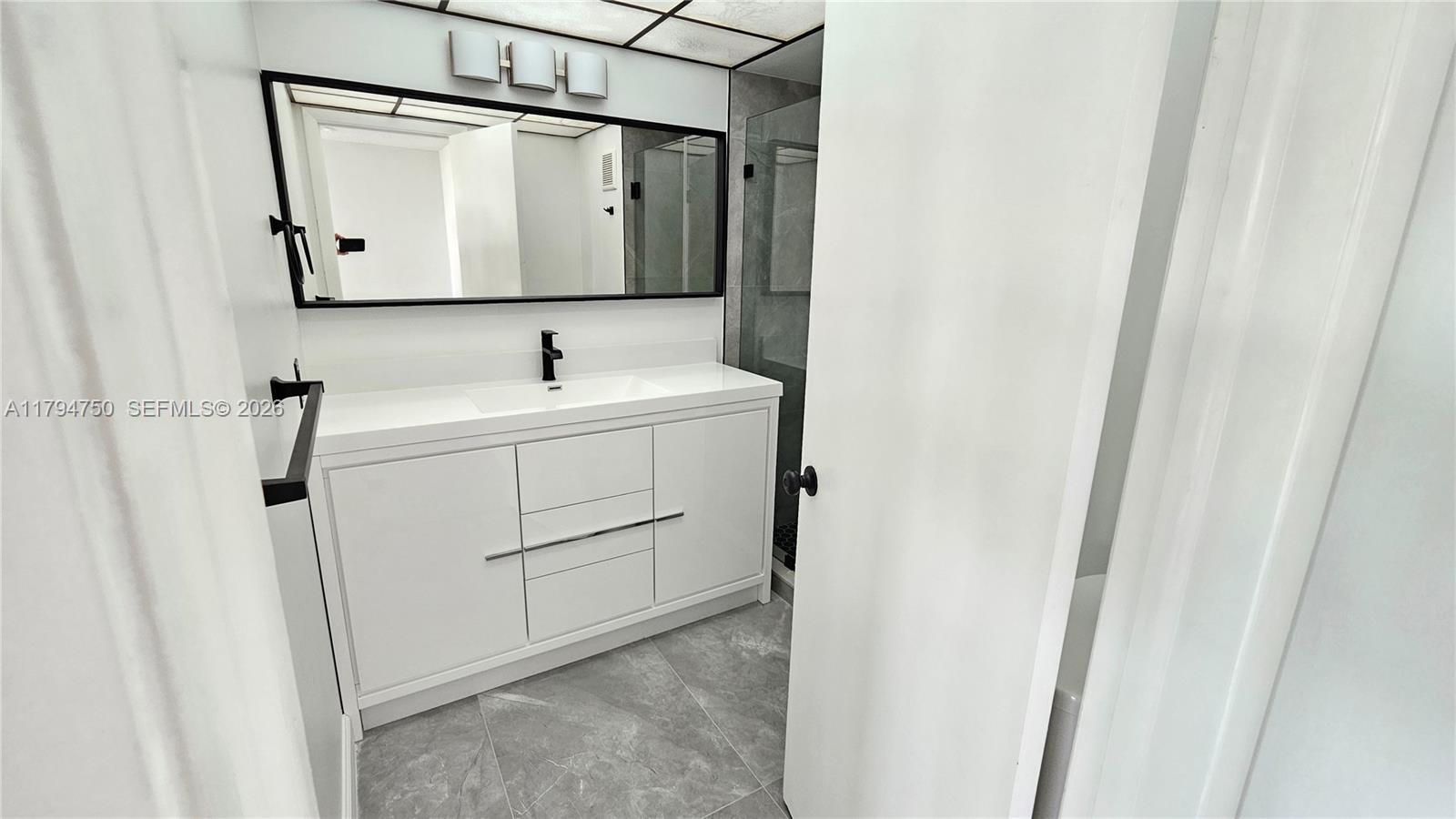 16300 Golf Club Road, Unit 315 Weston, FL 33326 - Photo 25 of 79 2nd bathroom
