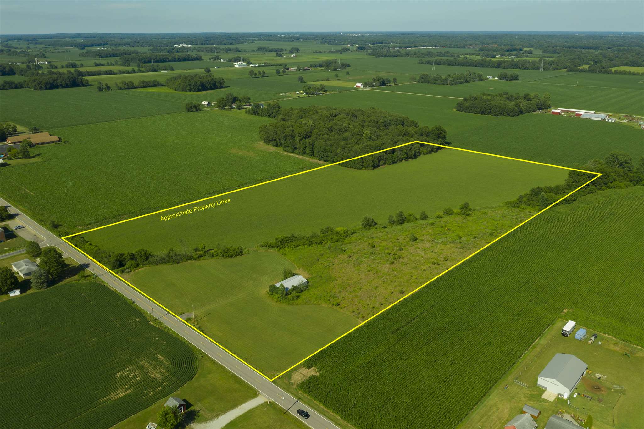 56060 Tulip Road New Carlisle, IN 46552 - Photo 1 of 17 Gallery Image 1