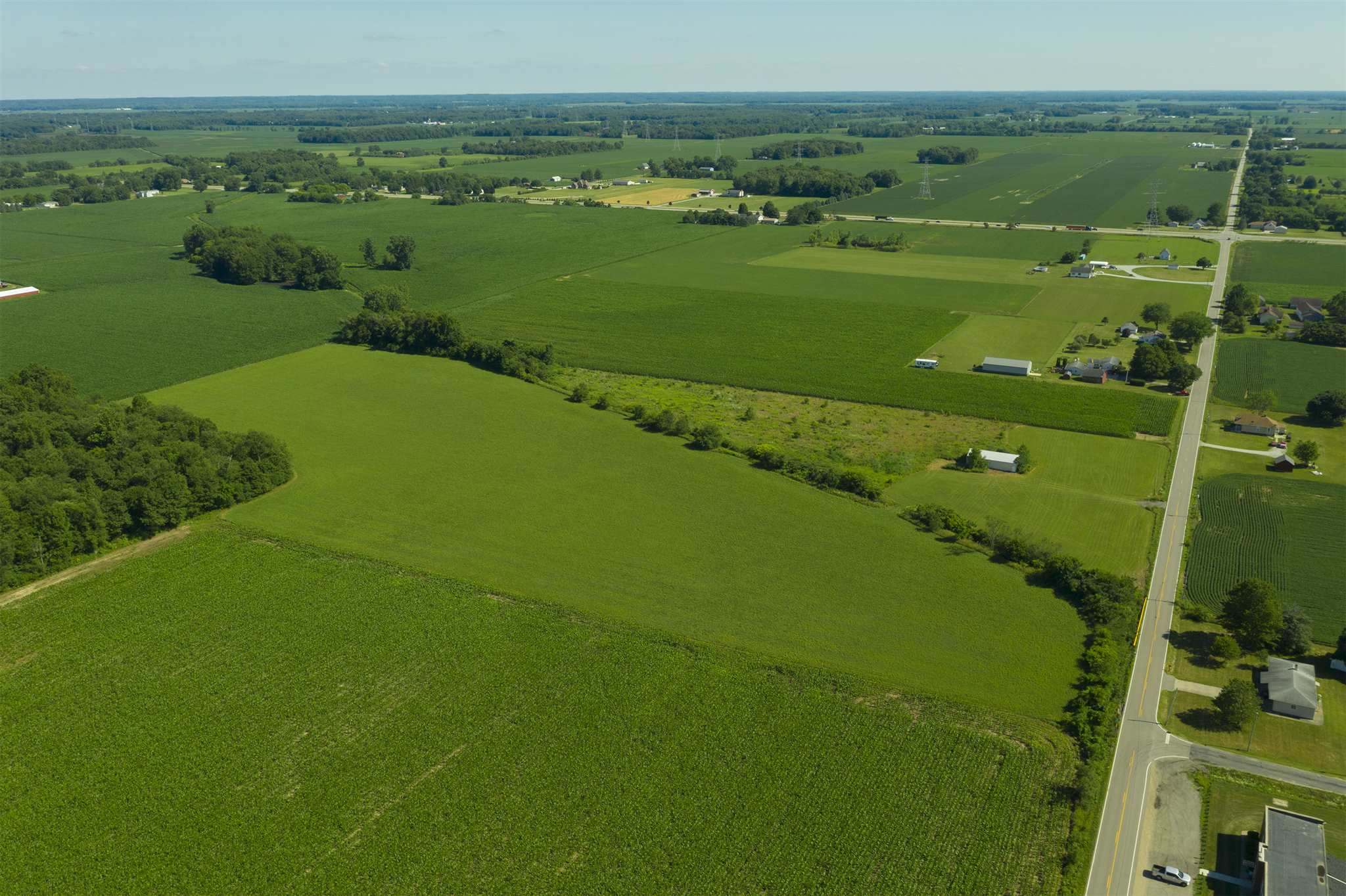 56060 Tulip Road New Carlisle, IN 46552 - Photo 2 of 17 Gallery Image 2