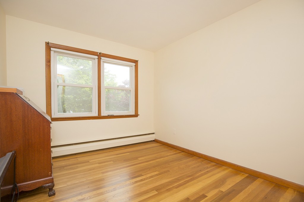 95 Running Brook Road Boston, MA 02132 - Photo 20 of 28 Gallery Image 20
