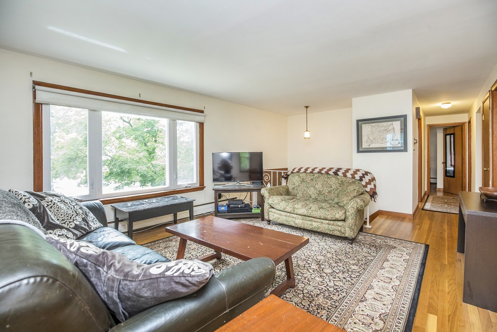 95 Running Brook Road Boston, MA 02132 - Photo 8 of 28 Gallery Image 8