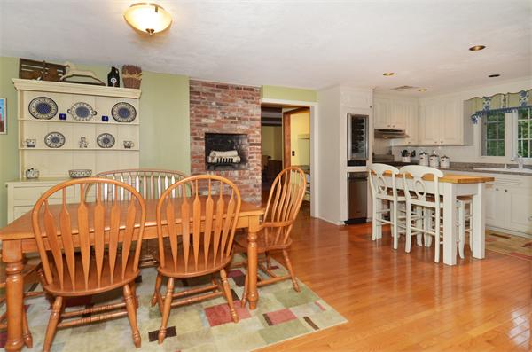 35 Parsonage Lane Topsfield, MA 01983 - Photo 3 of 20 Gallery Image 3