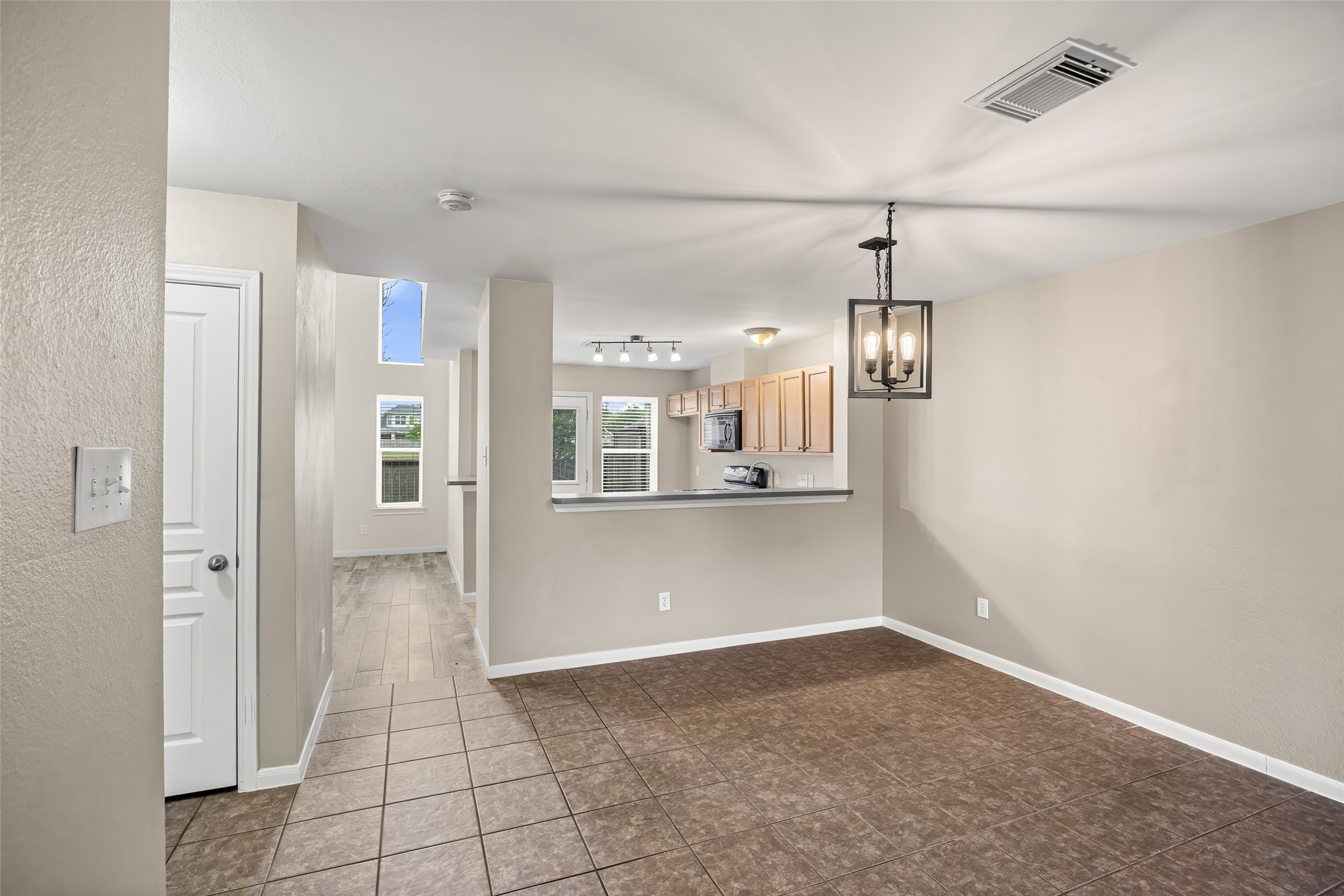 1651 Grable Cove Lane Spring, TX 77379 - Photo 7 of 20