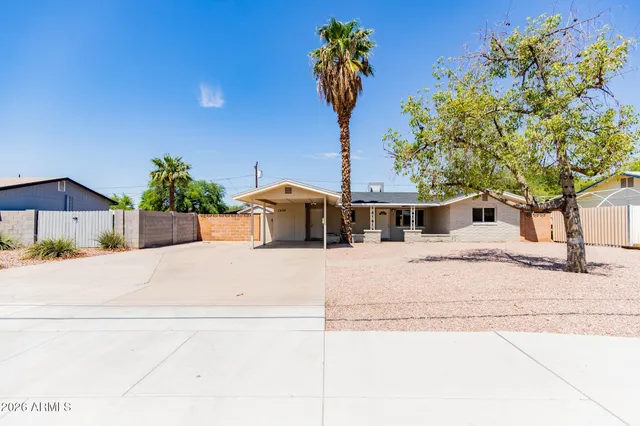 $2,500 | 1620 South Hardy Drive, Tempe, AZ 85281