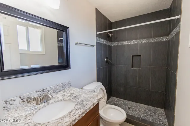 $2,500 | 1620 South Hardy Drive, Tempe, AZ 85281