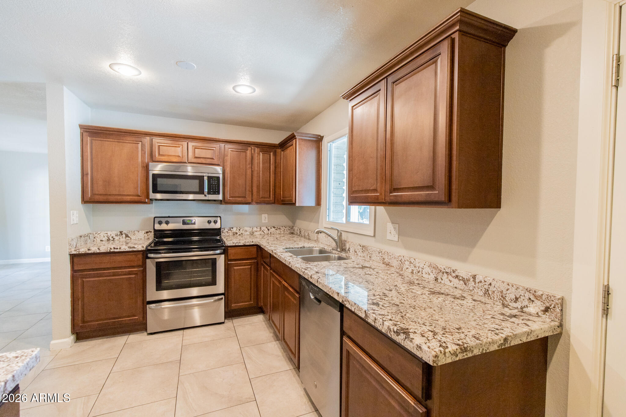 1620 South Hardy Drive Tempe, AZ 85281 - Photo 3 of 22 02