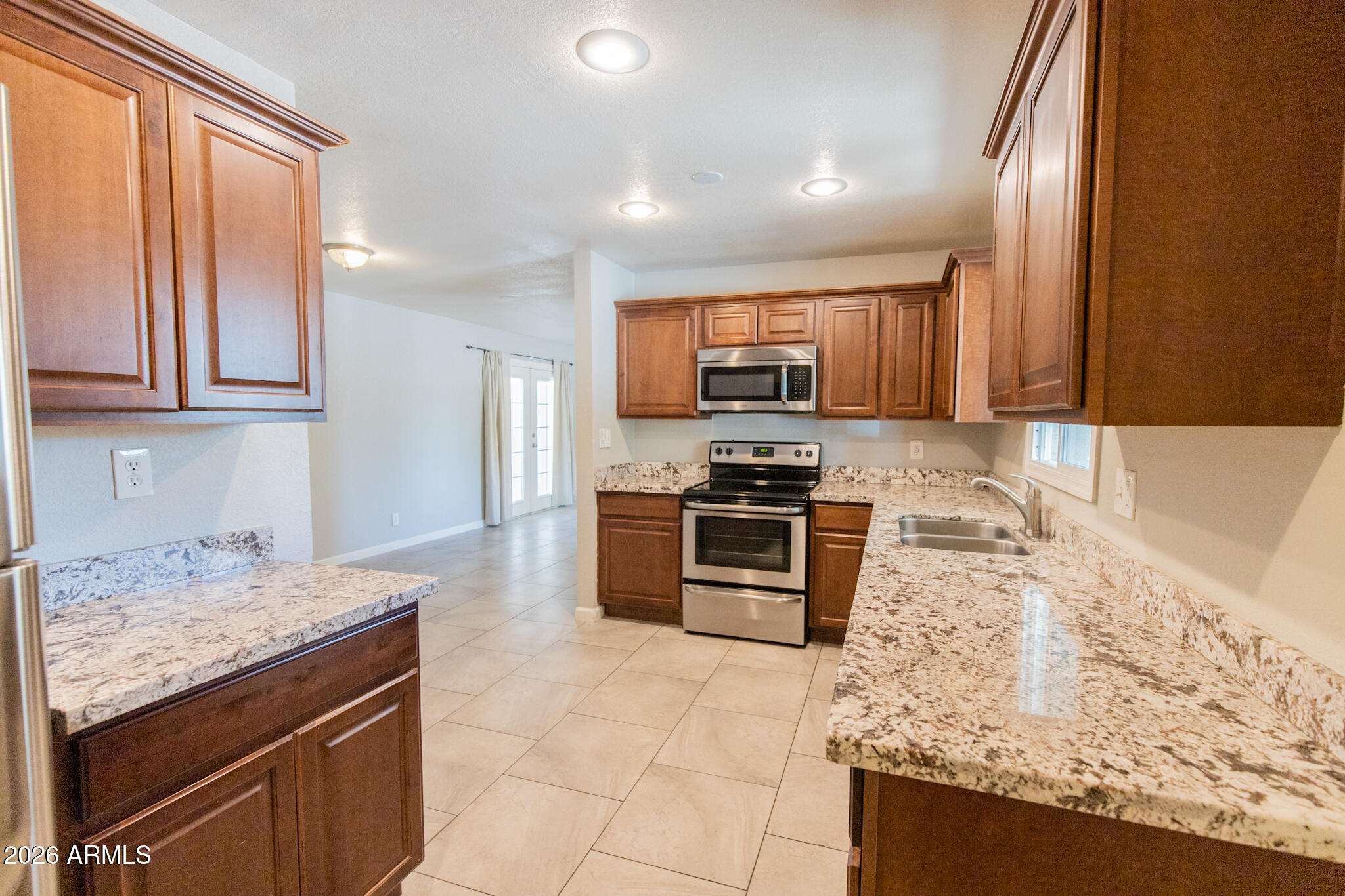 1620 South Hardy Drive Tempe, AZ 85281 - Photo 6 of 22 05