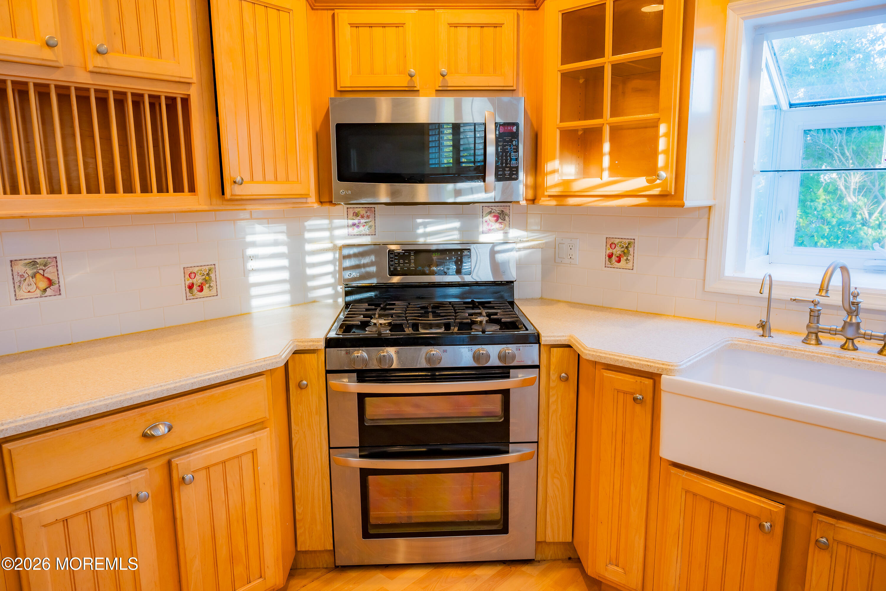 839 South Concourse Keyport, NJ 07735 - Photo 5 of 18 839 N Concourse kitchen1