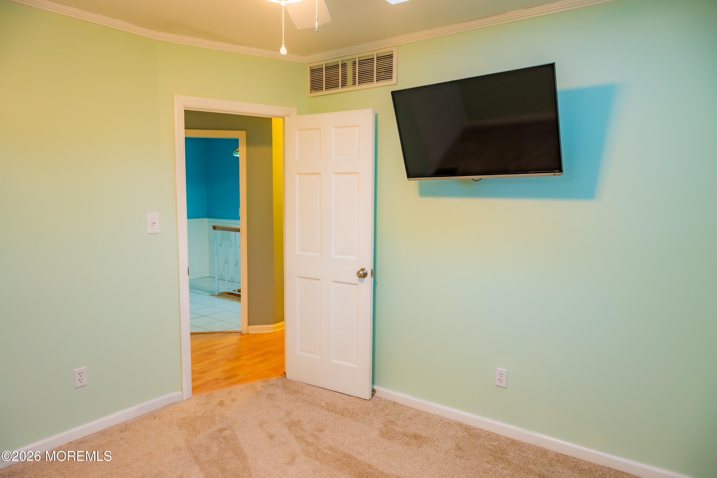 839 South Concourse Keyport, NJ 07735 - Photo 6 of 18 839 N Concourse master bedroom1