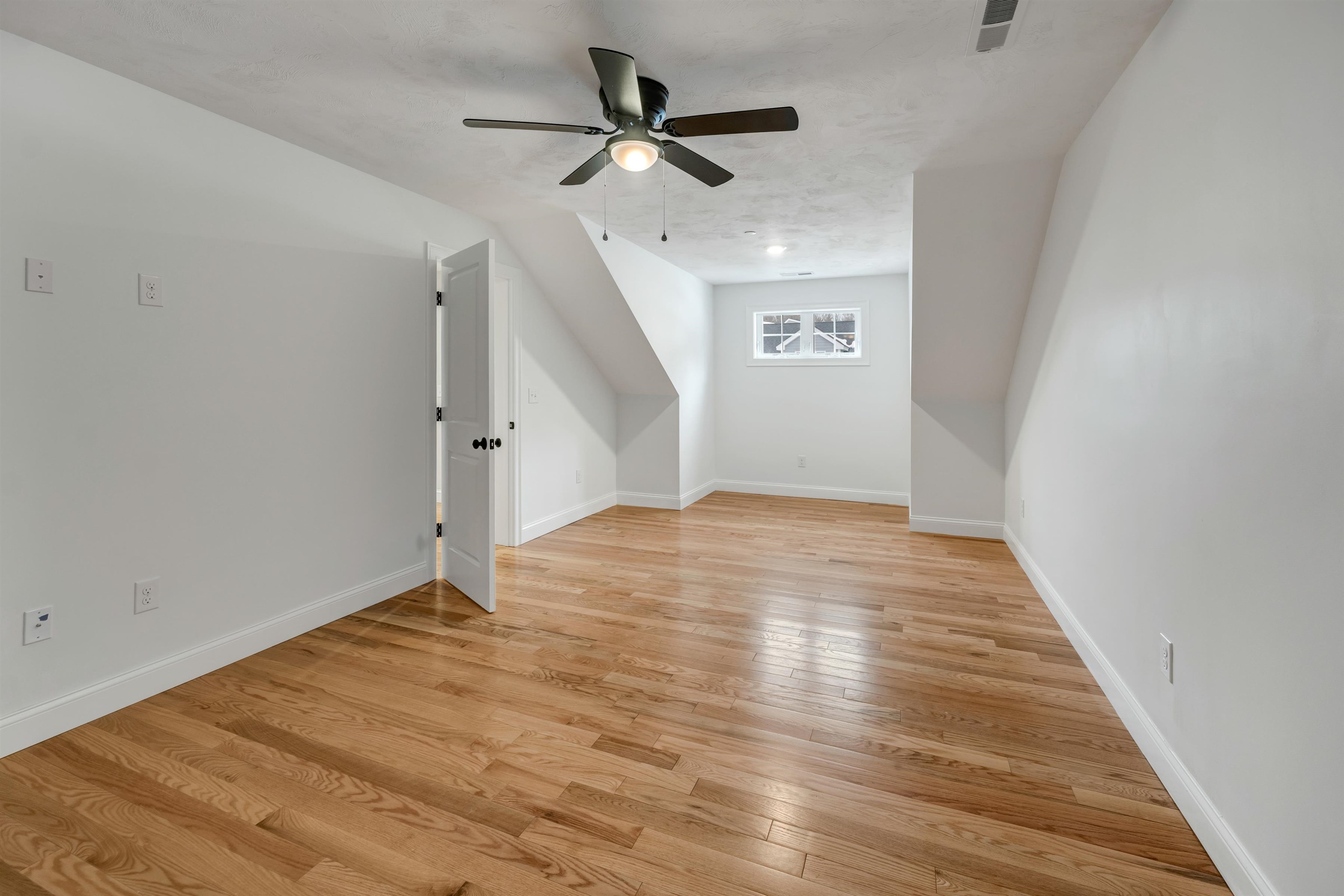 98 Brook Hill Meredith, NH 03253 - Photo 24 of 30