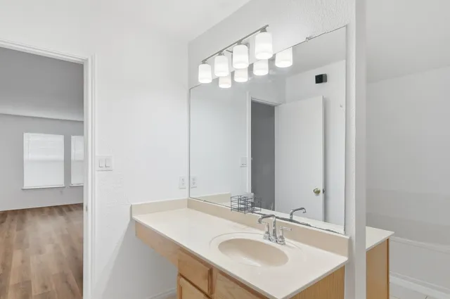 $2,450 | 18205 Gantry Drive, Pflugerville, TX 78660