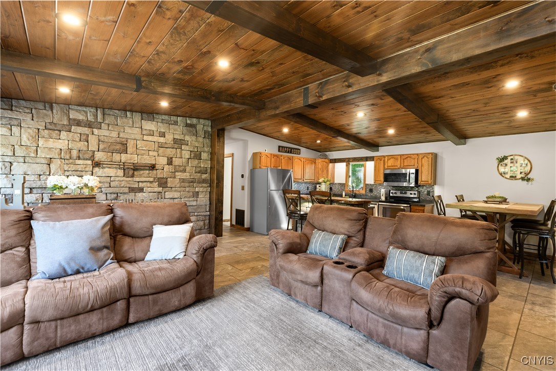 11090 Bell Hill Road Deerfield, NY 13502 - Photo 20 of 48