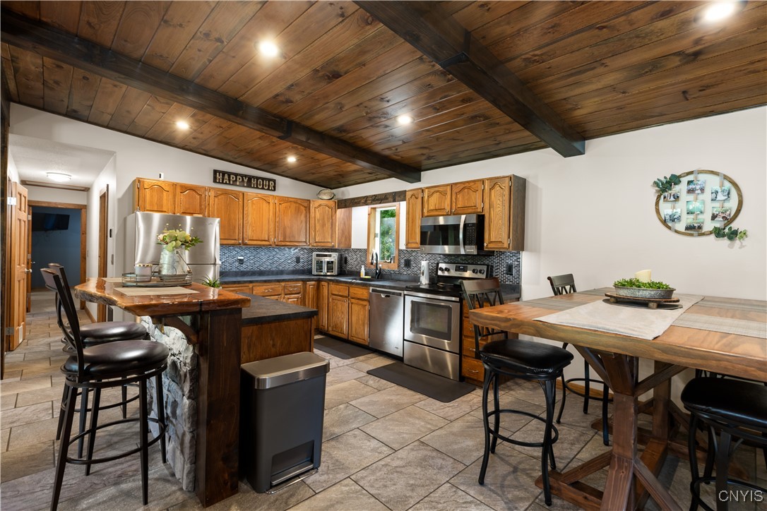 11090 Bell Hill Road Deerfield, NY 13502 - Photo 26 of 48