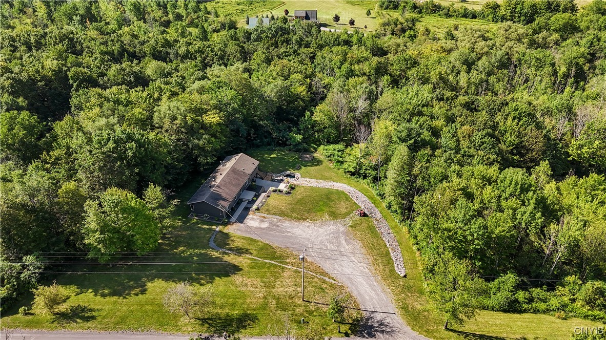 11090 Bell Hill Road Deerfield, NY 13502 - Photo 8 of 48