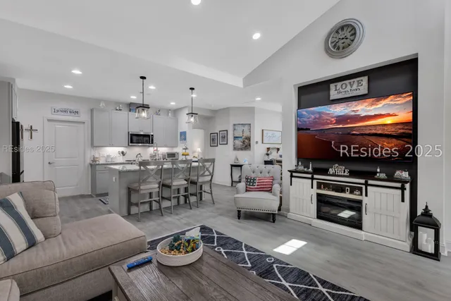 $379,500 | 756 Beachcomber Boulevard, Unit 102, Hardeeville, SC 29927