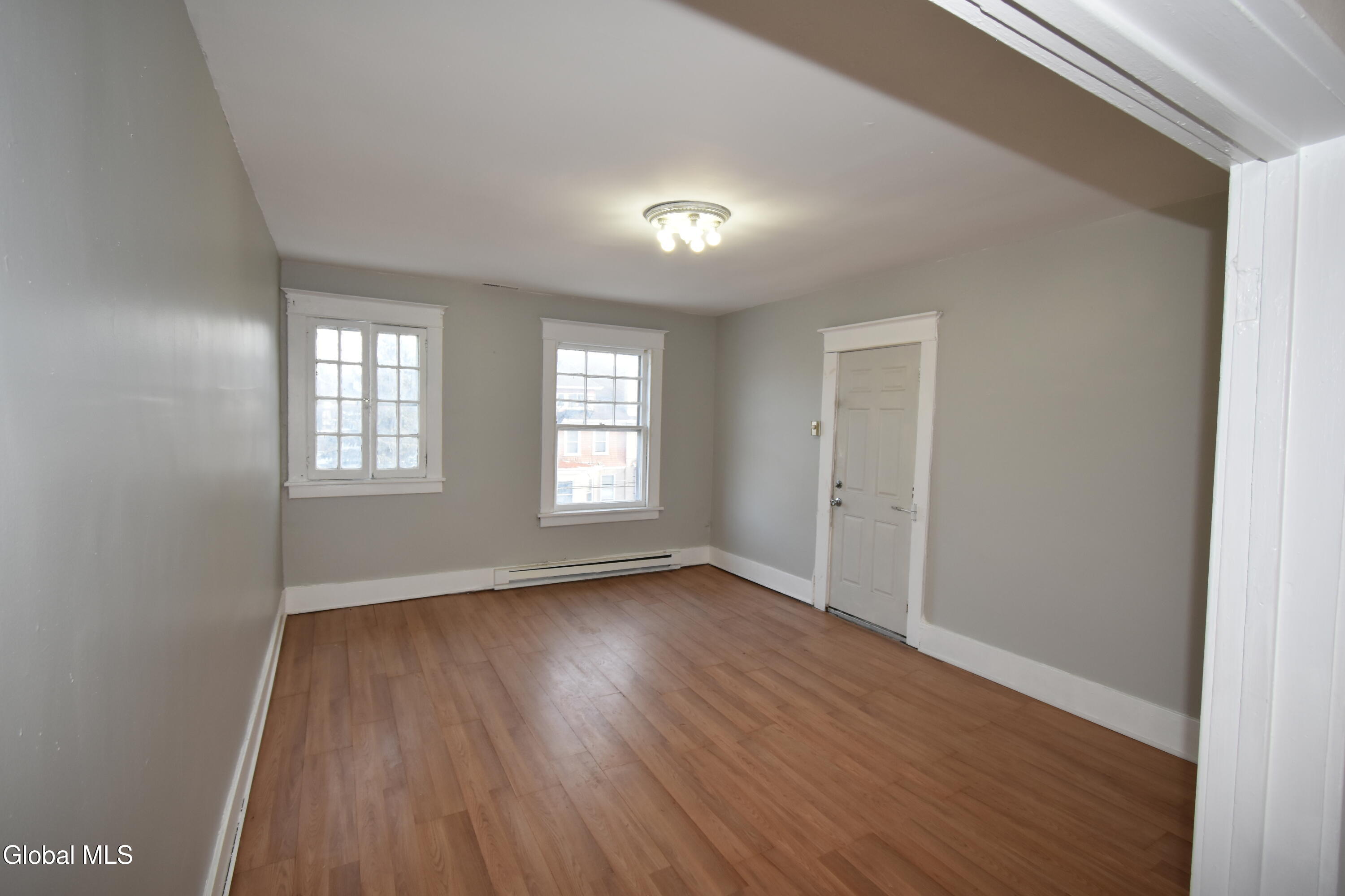 1011 Union Street Schenectady, NY 12308 - Photo 16 of 22 DSC_0652