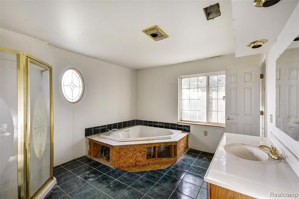 49905 Bog Road Belleville, MI 48111 - Photo 34 of 56