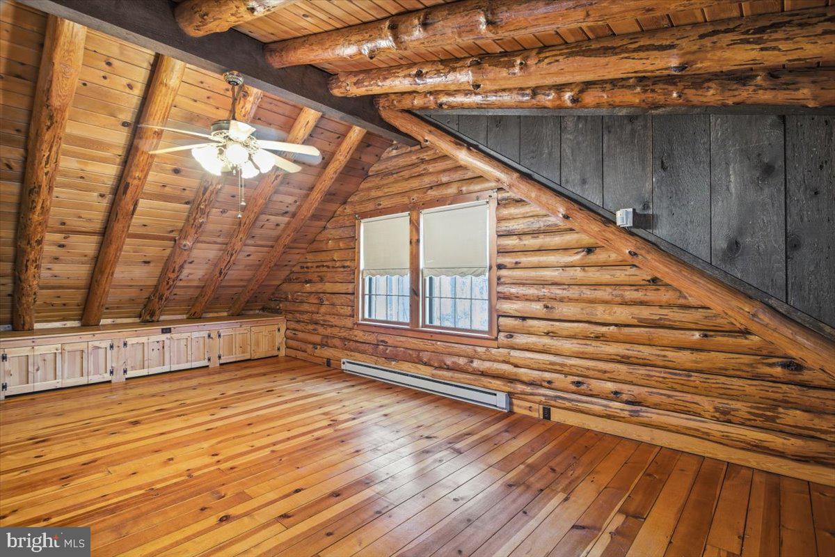 5256 Williamsburg Road Federalsburg, MD 21632 - Photo 13 of 27 Upstairs bedroom