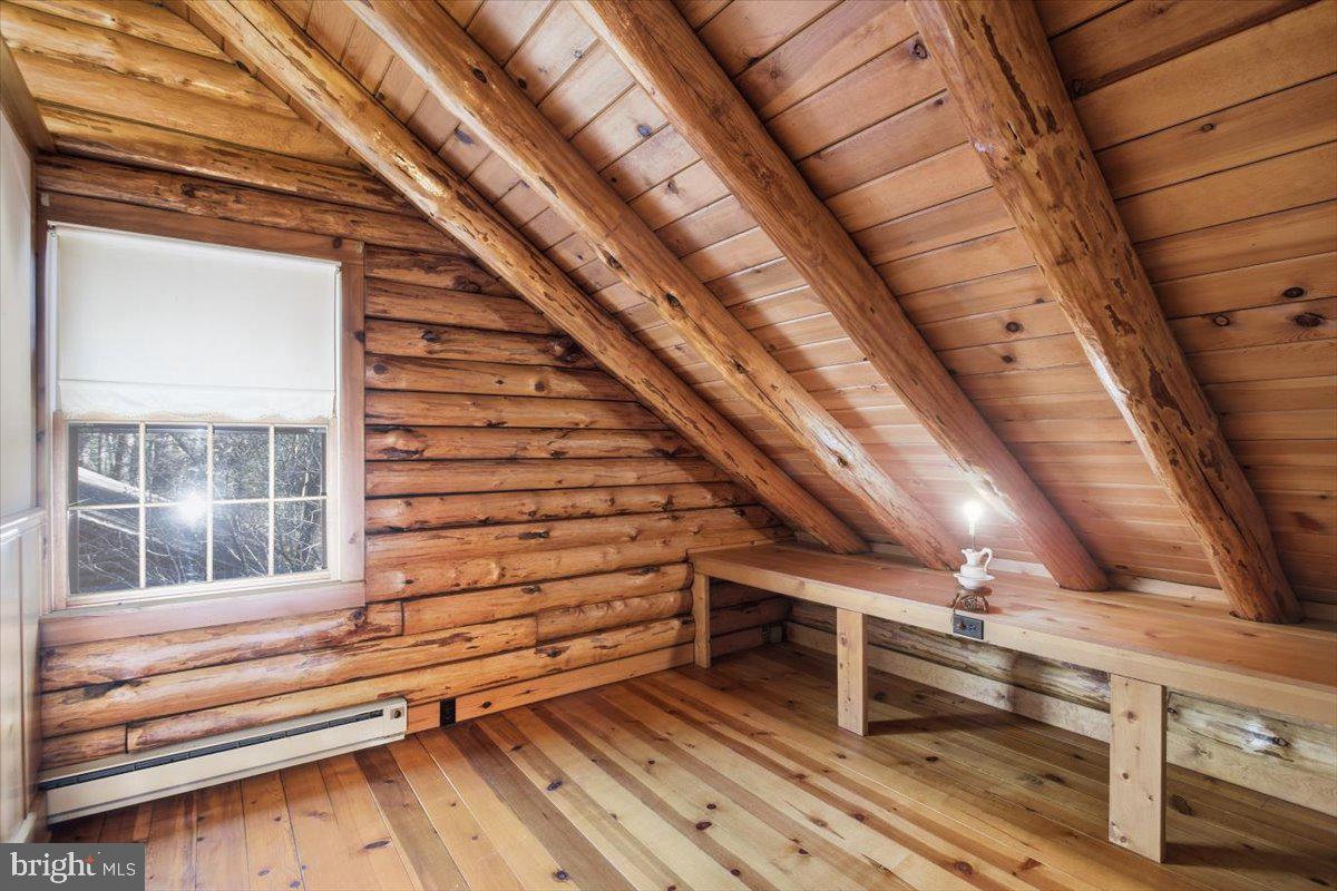 5256 Williamsburg Road Federalsburg, MD 21632 - Photo 17 of 27 Upstairs bedroom