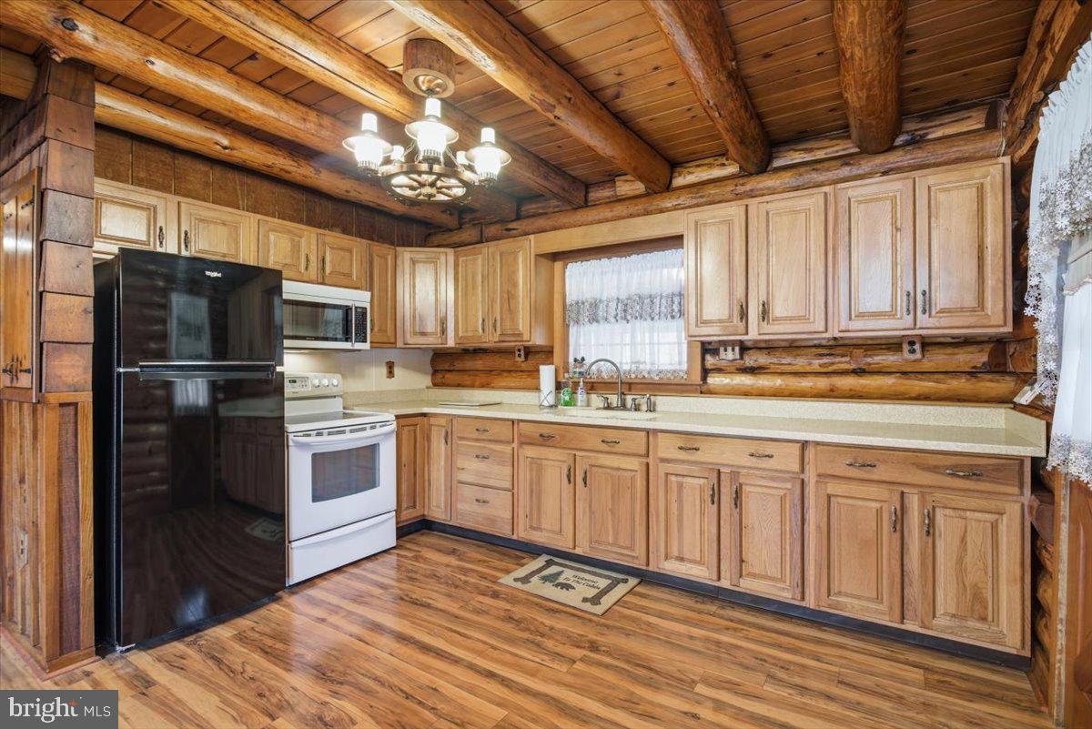 5256 Williamsburg Road Federalsburg, MD 21632 - Photo 2 of 27 Kitchen