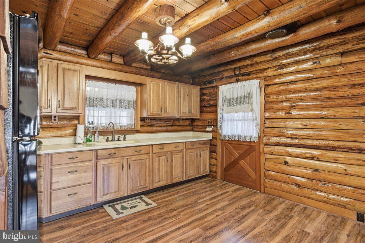 5256 Williamsburg Road Federalsburg, MD 21632 - Photo 3 of 27 Kitchen