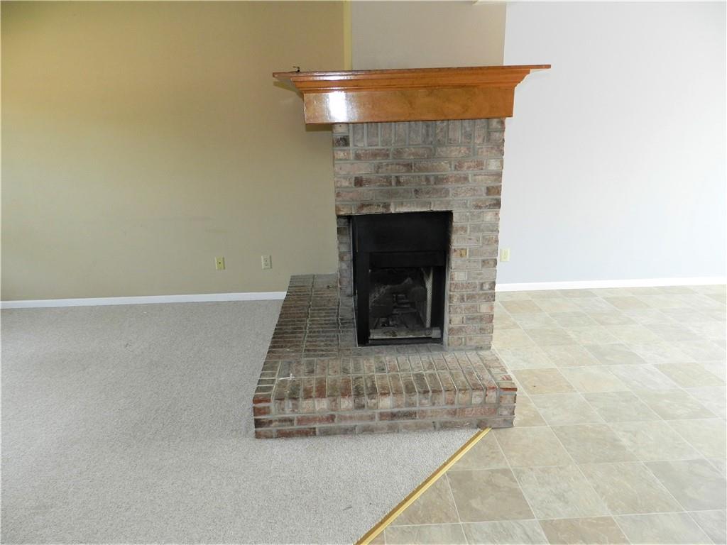 5738 Bold Ruler Drive Indianapolis, IN 46237 - Photo 12 of 34 Gallery Image 12
