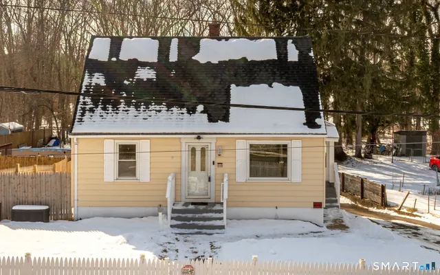 $295,000 | 216 Madison Street, Waterbury, CT 06706