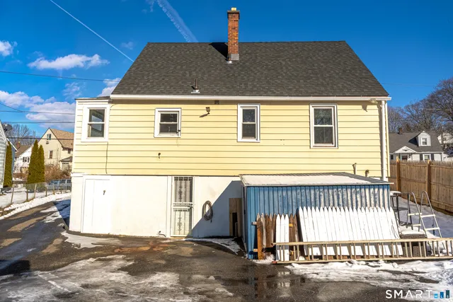 $295,000 | 216 Madison Street, Waterbury, CT 06706