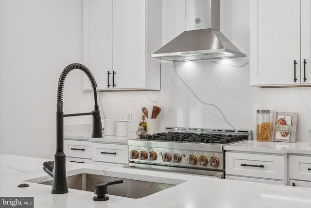 $1,375,000 | 3821 Lawrence Avenue, Kensington, MD 20895