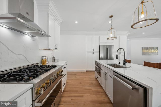 $1,375,000 | 3821 Lawrence Avenue, Kensington, MD 20895