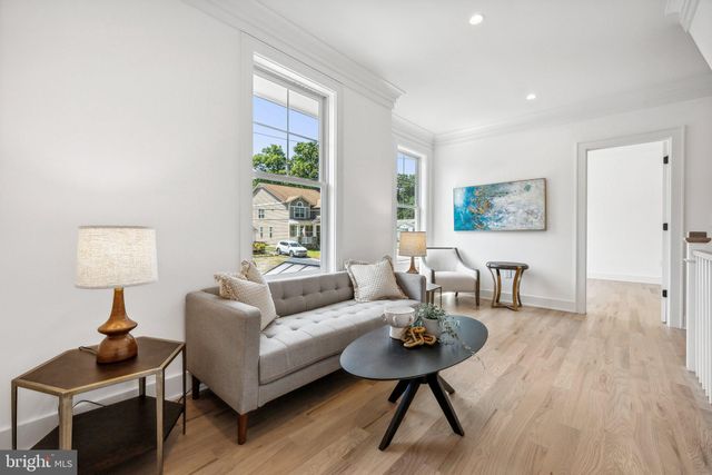 $1,375,000 | 3821 Lawrence Avenue, Kensington, MD 20895