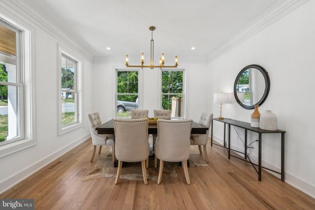 $1,375,000 | 3821 Lawrence Avenue, Kensington, MD 20895