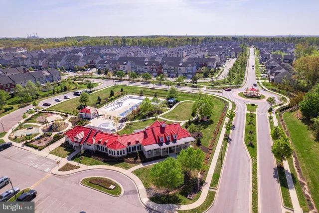 a view of a outdoor space