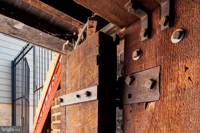 $775,000 | 337 East Hamburg Street, Baltimore, MD 21230